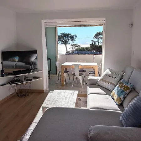 Cocon Thalassa Pieds Dans L'eau, St Aygulf Apartment